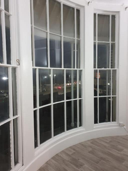 شقة Period Sea View Flat In هاستَنغ المظهر الخارجي الصورة