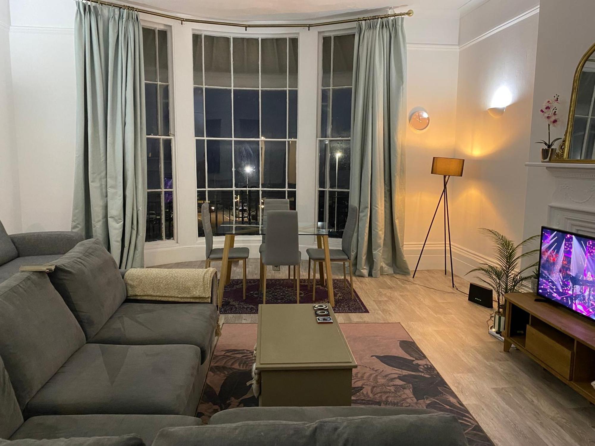 شقة Period Sea View Flat In هاستَنغ المظهر الخارجي الصورة